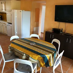 Dans La Résidence Les Mazets De Camargue Appartement